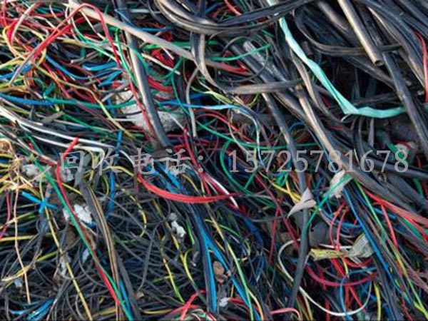 �Ͼɵ��»���