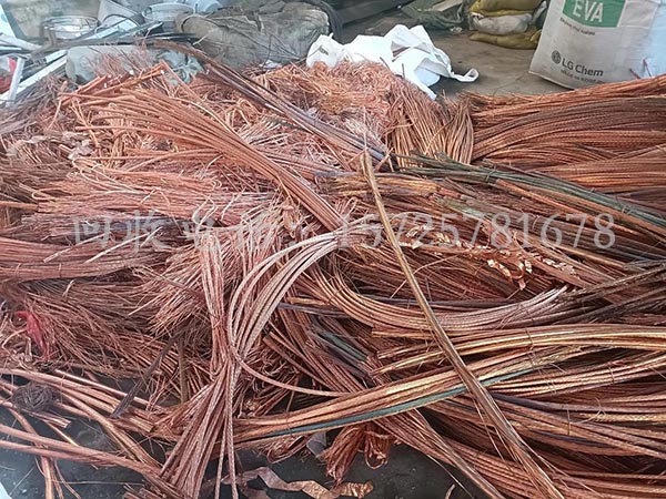 �Ͼɵ��»���