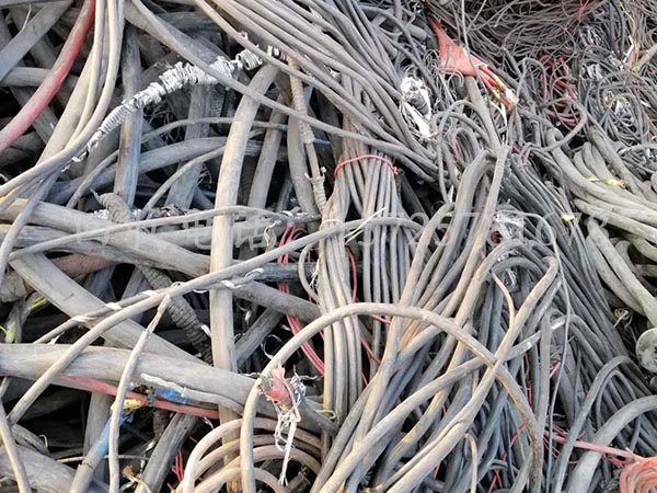 ���÷Ͼɵ��»���